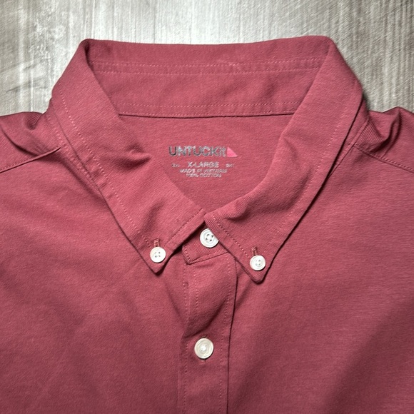 UNTUCKit Men's Casual Button Down Shirt - Burgundy - Picture 6 of 7